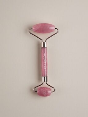 Mount Lai⎜The De-Puffing Rose Quartz Facial Roller